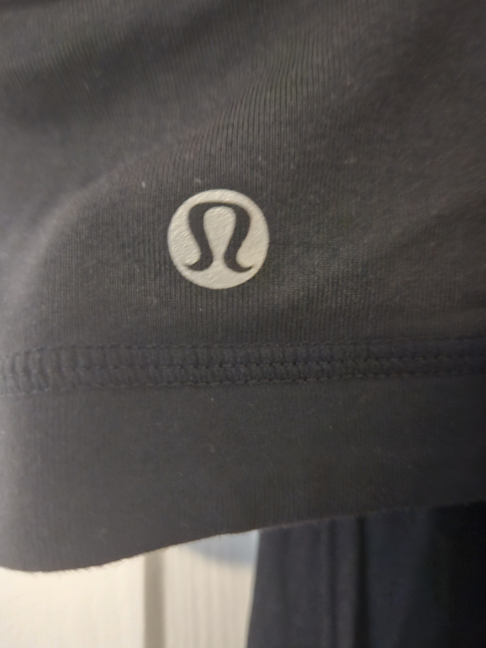 lululemon Tank Built In Bra - Picture 3 of 4